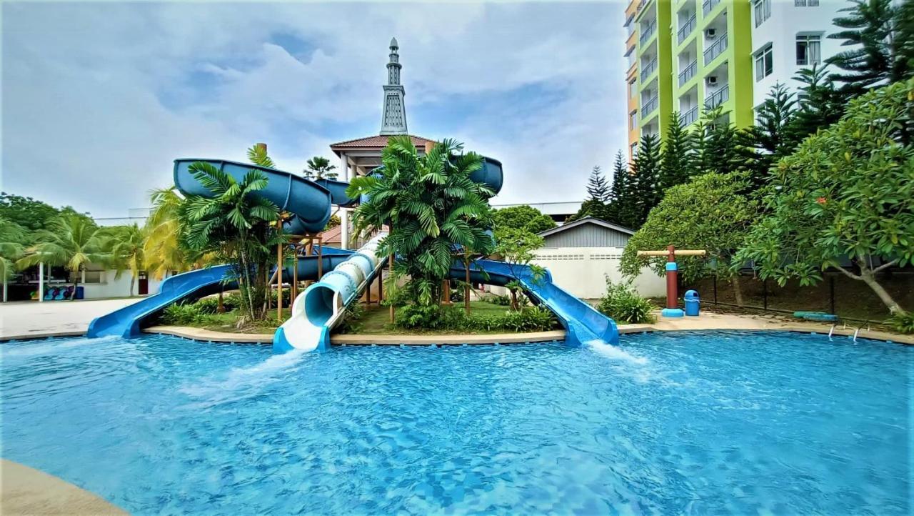 Melaka By Lg Water Themepark & Resort Melaka By Ggm Malacca Kültér fotó